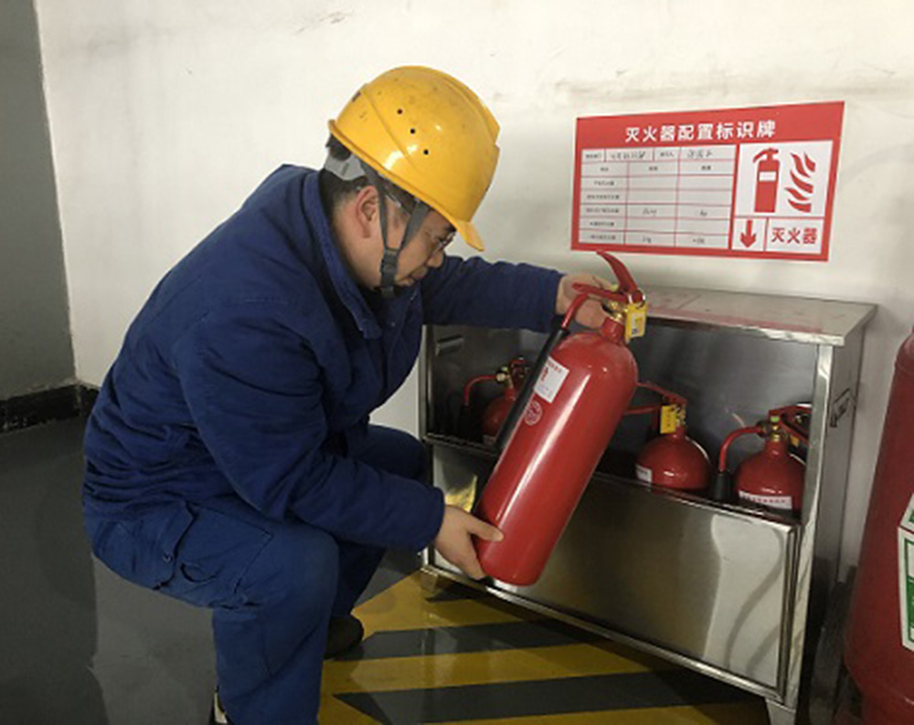 TRAINING AND SAFETY